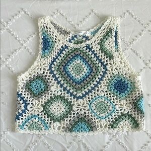 Altar'd State Blue Sleeveless Graphic Crop Tank Top